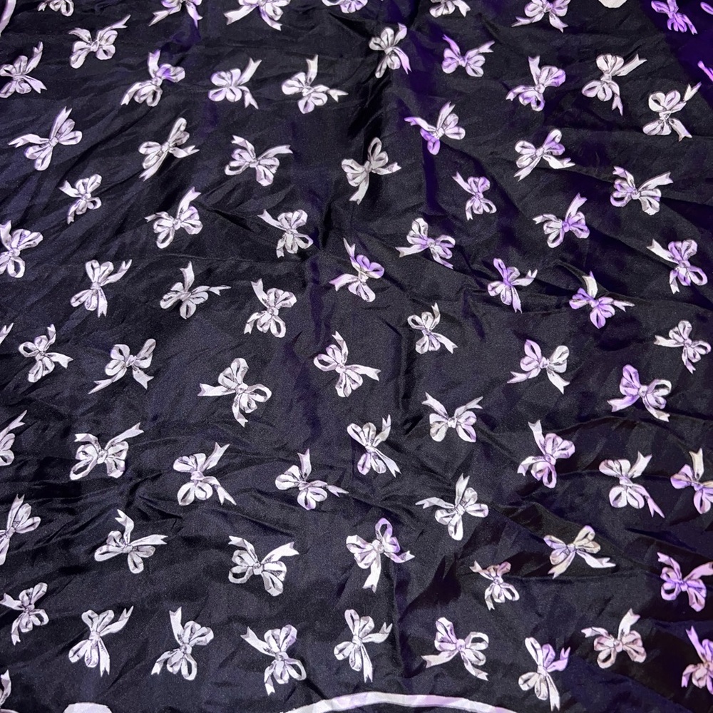 Coach silk Black and White Bow Patterned scarf